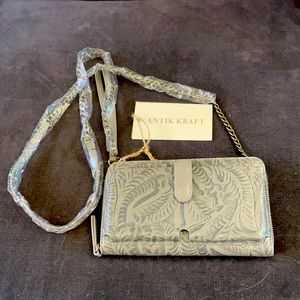 New Gray Purse/Wallet